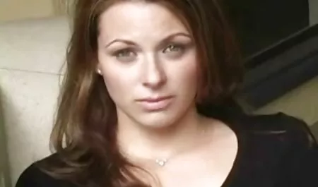 BBW: دانلود فیلم سکس با خواهر کلاس بازداشت Emma